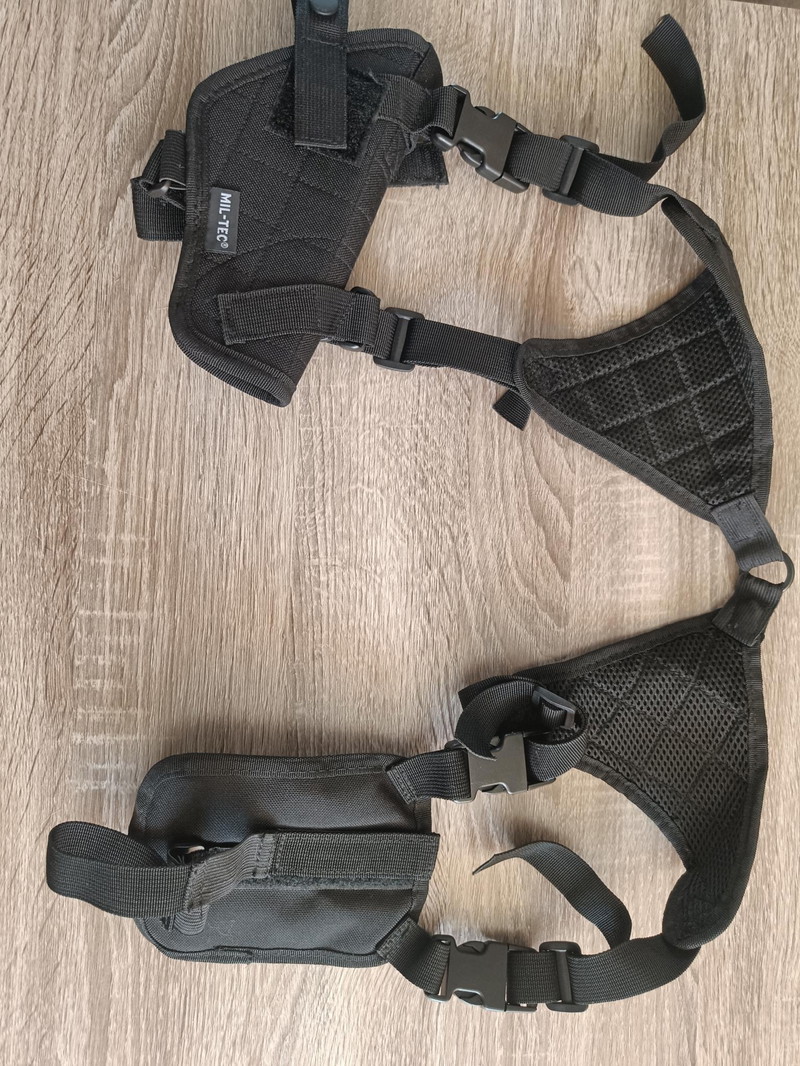 Afbeelding 1 van Airsoft schouderholster verstelbaar