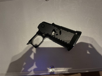 Image 2 for Alu grip hi capa zwart