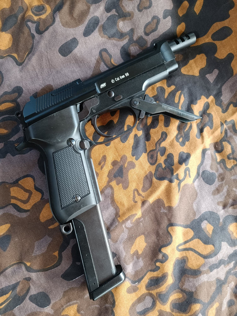 Imagen 1 de ASG / KWA Beretta M93R GBB