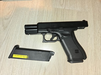 Imagen 3 de Vfc Glock 45 met 2 magazijnen