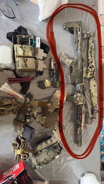 Afbeelding 3 van EMG Falkor AR-15 Blitz SBR Training replica M4 Airsoft AEG