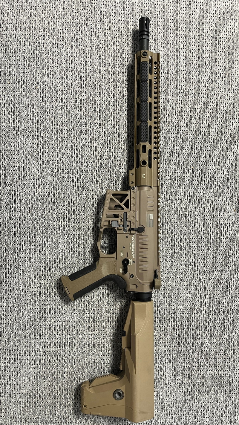 Image 1 for Aeg M4 (Dark Earth)