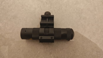 Image 2 for Led lenser + ris mount