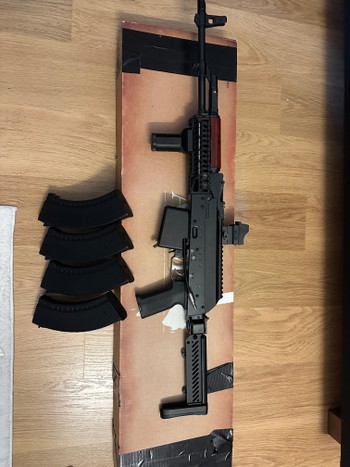 Imagen 2 de Tokyo-Marui AKM GBBR + HPA adapter