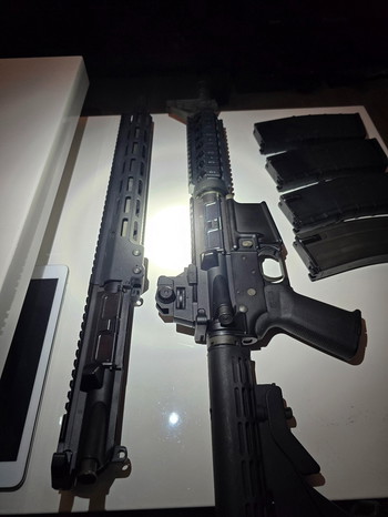 Afbeelding 4 van GHK Colt M4, met extra upper en mags