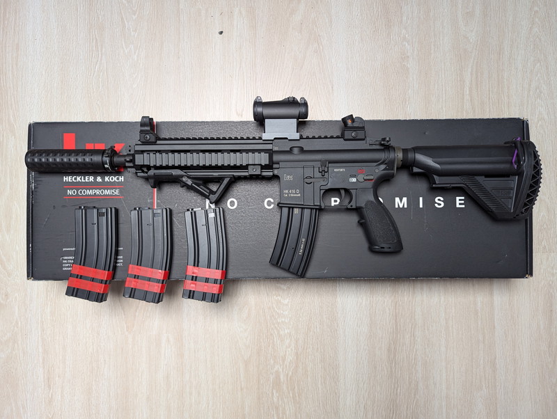 Afbeelding 1 van Zo goed als nieuwe Umarex HK 416 D V2 met cosmetische mods en orginele doos!