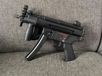 Afbeelding 2 van MP5K PDW GEN2 | GBB | UMAREX / VFC + één extra magazijn