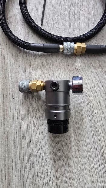 Image 2 pour Wolverine Storm cat5 inc line (us)