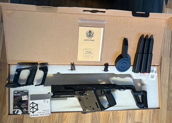 Afbeelding 2 van Kriss Vector + upgrade