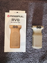 Image pour (MOE) RVG Grip FDE (Magpul)