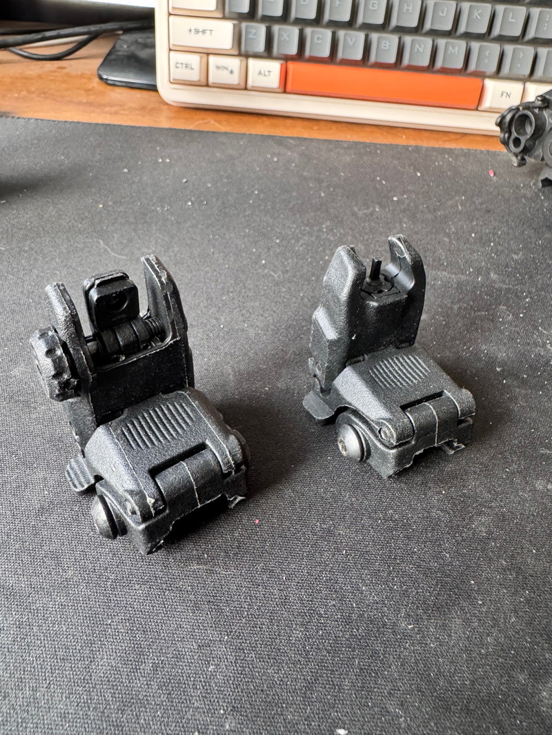 Imagen 1 de flip-up sights