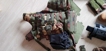 Bild 3 für Tactical vest + pouches