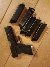 Image pour WE Glock g18c en magazijnen