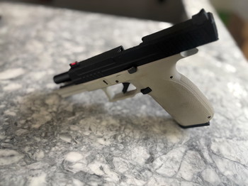 Bild 4 für Glock 17  |  KJW  |  GBB Greengas  |  Incl holster