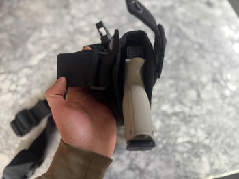 Bild 6 für Glock 17  |  KJW  |  GBB Greengas  |  Incl holster