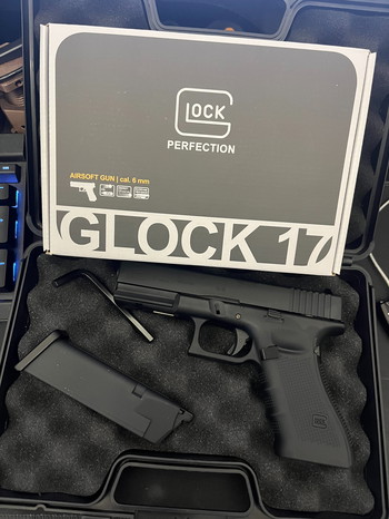 Image 2 pour Glock 17 GEN4 CO2