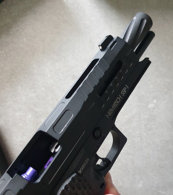 Afbeelding 3 van SSP1 | GBB Airsoft Pistol | Novritsch met cutout slide
