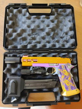 Afbeelding van Custom hi-capa + toebehoren