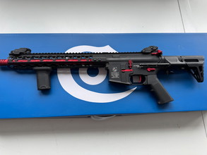 Afbeelding van M4 Mike Red AEG COLT met 5 mags