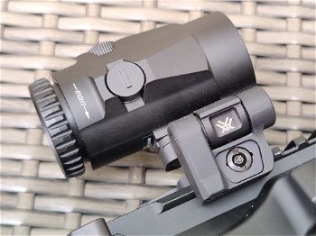 Image 4 for Vortex Micro x3 Magnifier