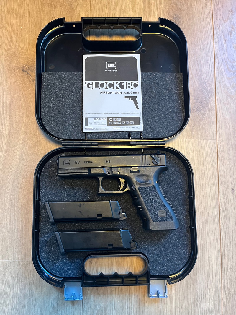 Image 1 pour VFC Glock 18C incl pistoolkoffer en extra mag