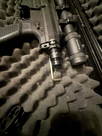 Afbeelding 3 van Wolverine Airsoft MTW-308 Tactical XBR, uitgerust met de Wolverine WRAITH X Tank Stock