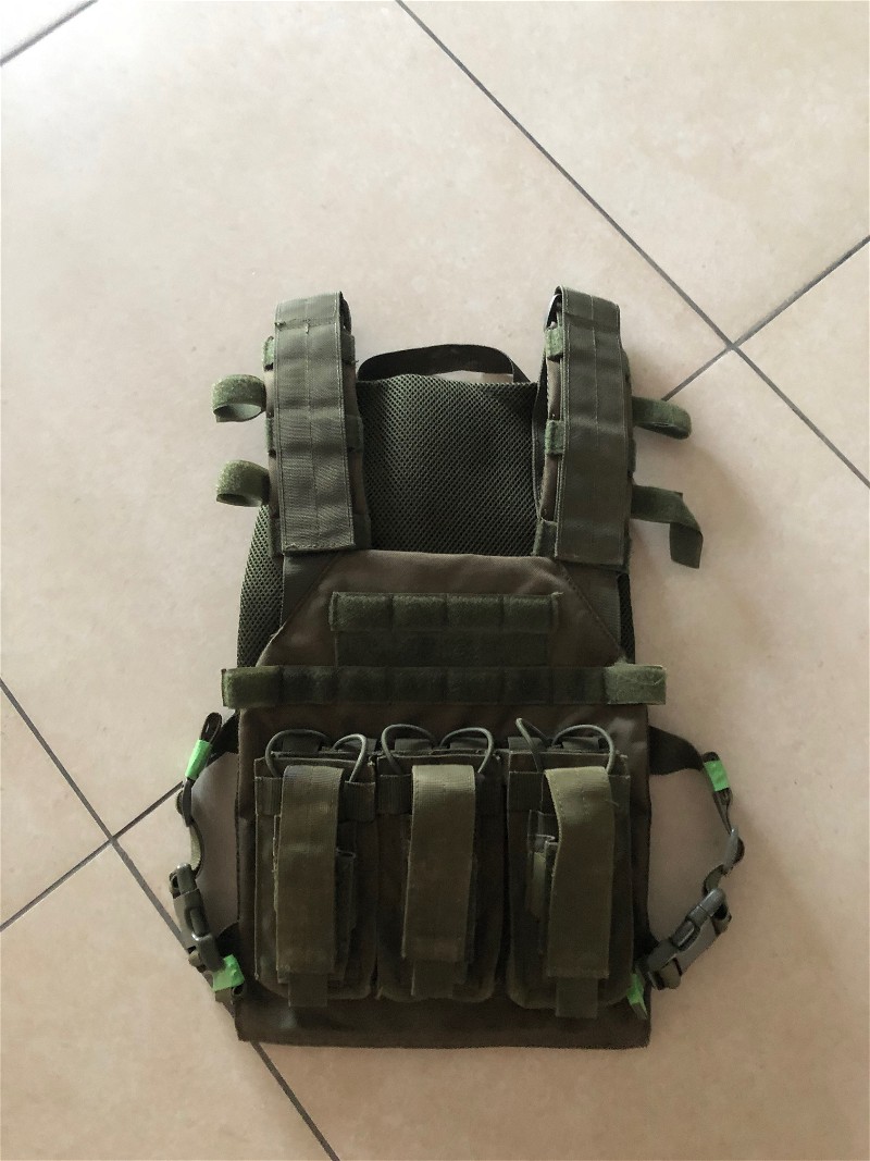 Afbeelding 1 van Lichtweight tactical vest van lancer tactical met pouches