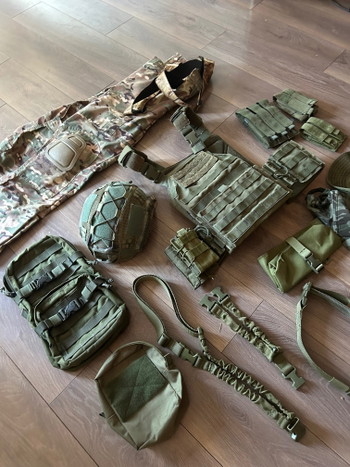 Image 2 for Diverse gear