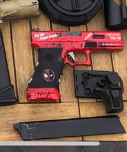 Image pour Deadpool glock variant