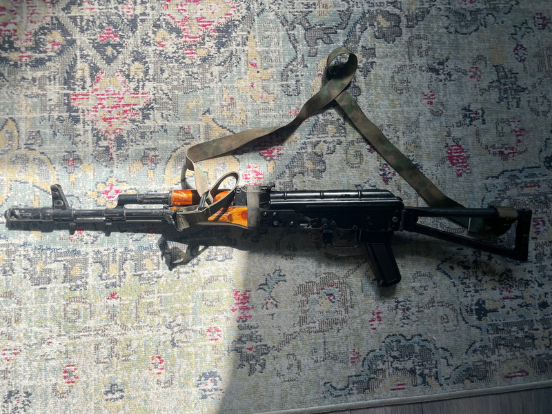 Imagen 1 de E&L AKS-74 met originele handguard.