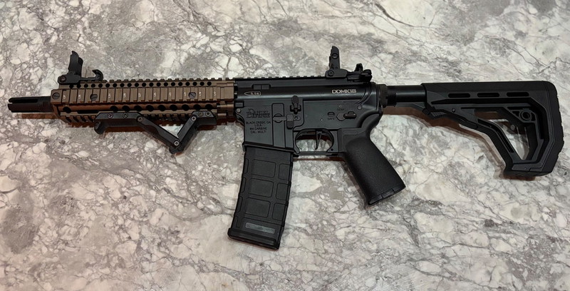 Afbeelding 1 van Daniel Defense MK18 | Specna Arms | AEG | Full upgrades + Brushless