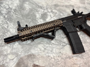 Afbeelding 7 van Daniel Defense MK18 | Specna Arms | AEG | Full upgrades + Brushless