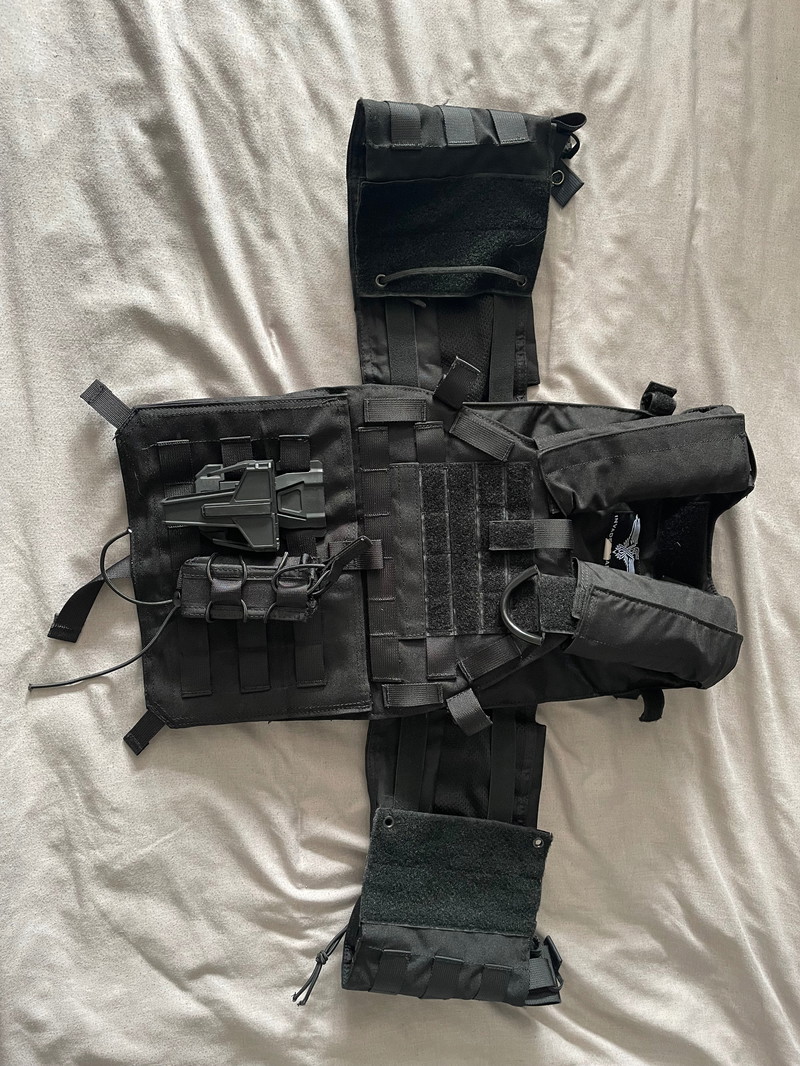Image 1 for Invader gear tactical vest