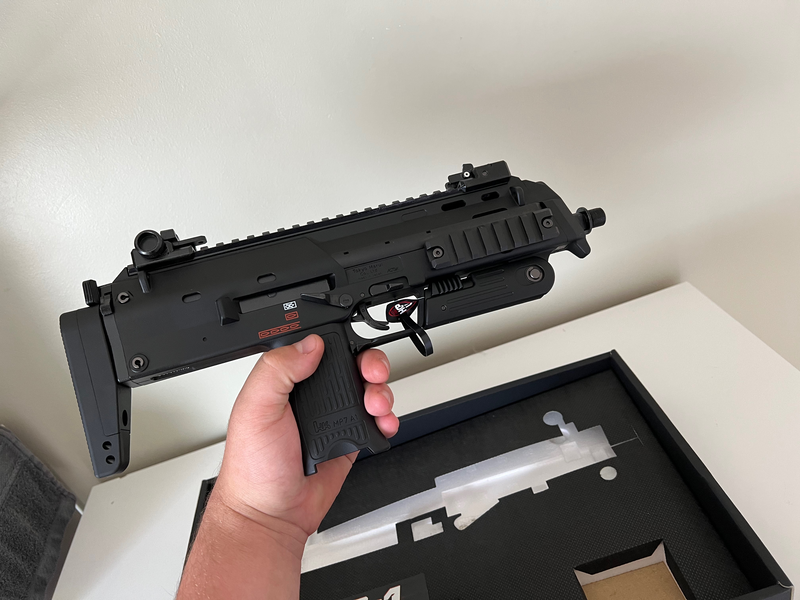 Bild 1 für Splinternieuwe mp7 te koop (TM)