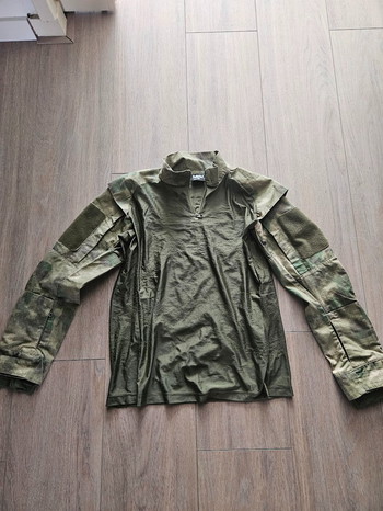 Afbeelding 3 van Novritsch ghillie + beanie. 101inc combat broek en MFH combat shirt (everglade camo)