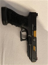 Image pour Combat Master Glock 34 TTI + 1 extra magazijn (Army Armament)