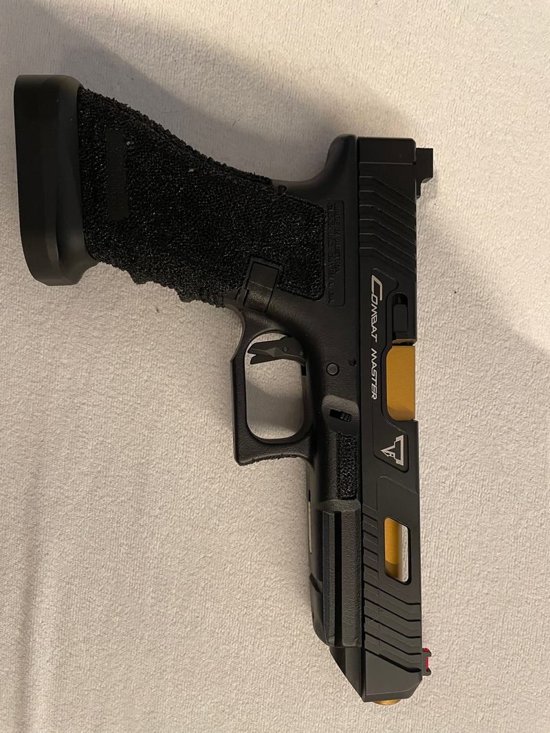 Bild 1 für Combat Master Glock 34 TTI + 1 extra magazijn (Army Armament)