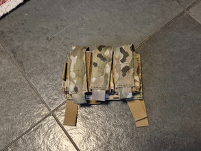 Imagen para Warrior Triple 40mm Grenade/ Flashbang Pouch - MultiCam