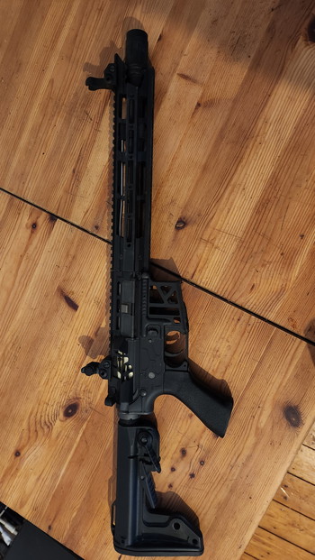 Imagen 3 de M4 AEG GEARBOX GOLDEN