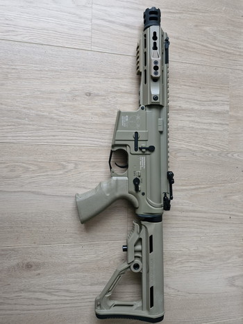 Image 2 for ICS CXP UK1 Captain Tan met NL logo + 7 magazijnen + grip + sling