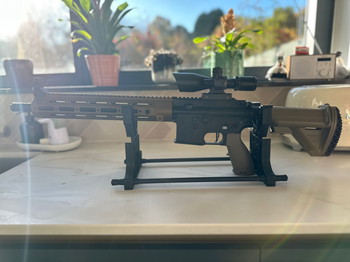 Imagen 3 de Specna Arms H22 EDGE 2.0 Carbine (Chaos Bronze), modifiée et optimisée pour performance et polyvalence