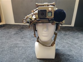 Image pour Custom Camo Helm met GoPro
