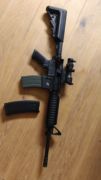 Image 2 for M4  VFC  + extra magazine