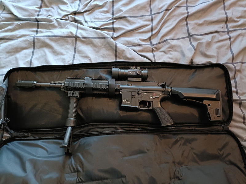 Bild 1 für Complete Airsoft pakket, alles gaat in 1 keer weg.