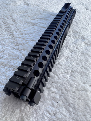 Bild 5 für Te koop: Replica Daniel Defense MK18 RIS-2 Handguard (12 inch) - Brown (Diep Brons) - Topkwaliteit!