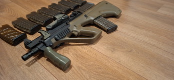 Afbeelding 2 van Army Armament AUG Commando met Warfet