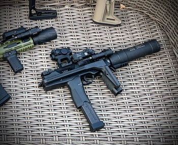 Bild 2 für ASG/KWA MP9