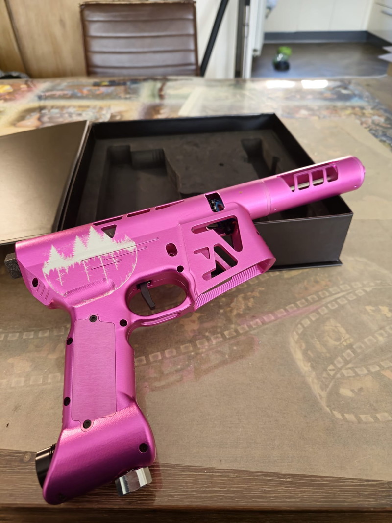 Image 1 pour Vinci customs trinity v1