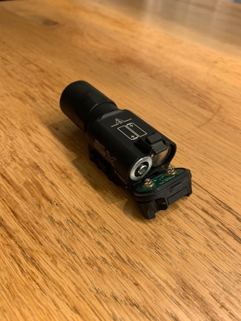 Afbeelding 4 van X300 Ultra Tactical Flashlight - Black