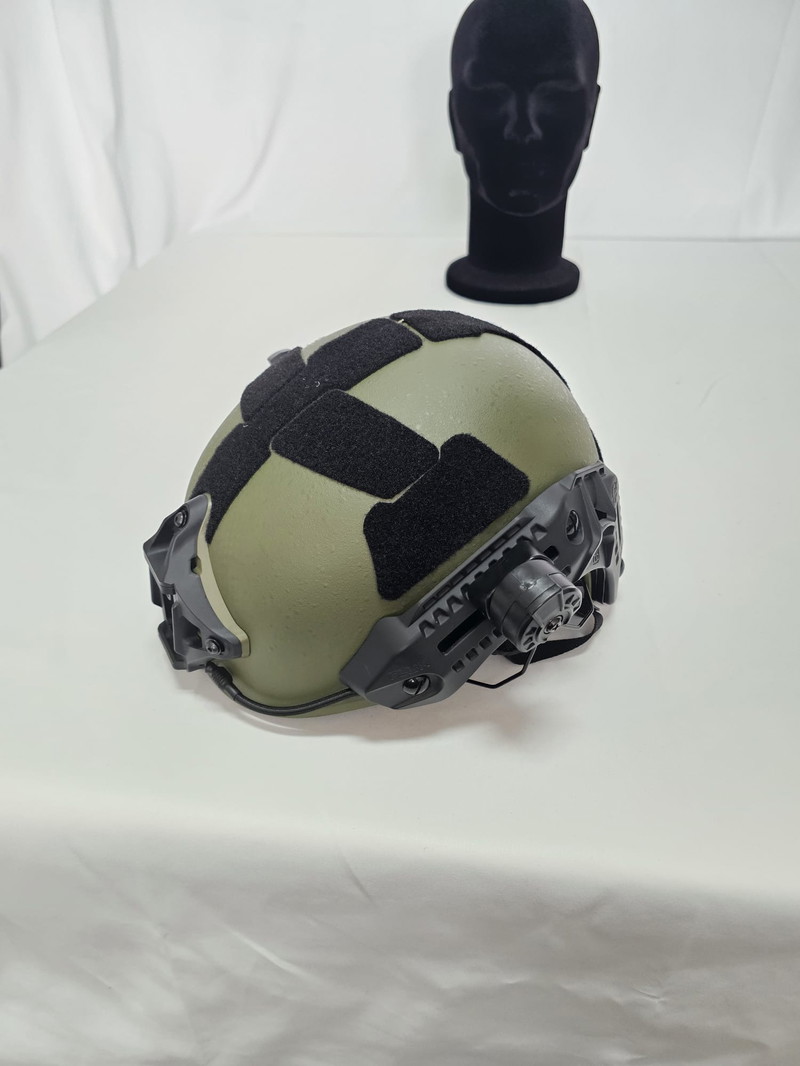 Image 1 pour PTS M-TEK helm met Earmor helm adapter!